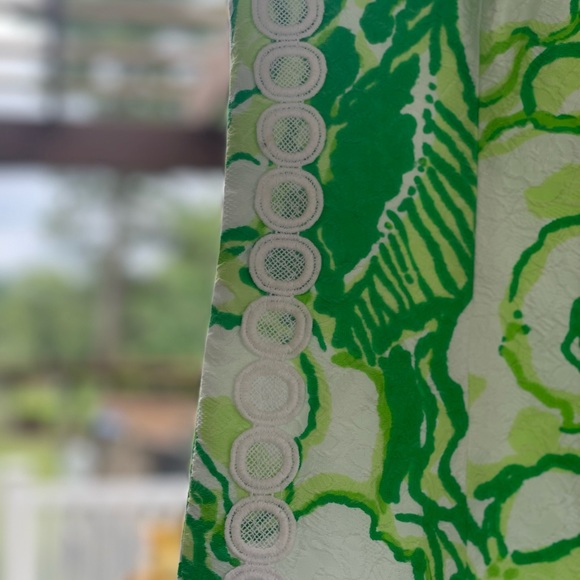 Lilly Pulitzer dress green and white worn once - Picture 6 of 7